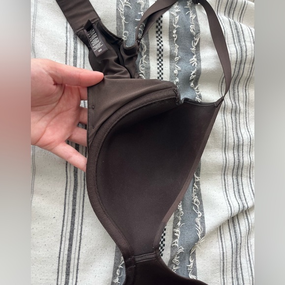 Skims Weightless Scoop Bra 36D Espresso colored SKIMS - Picture 6 of 6